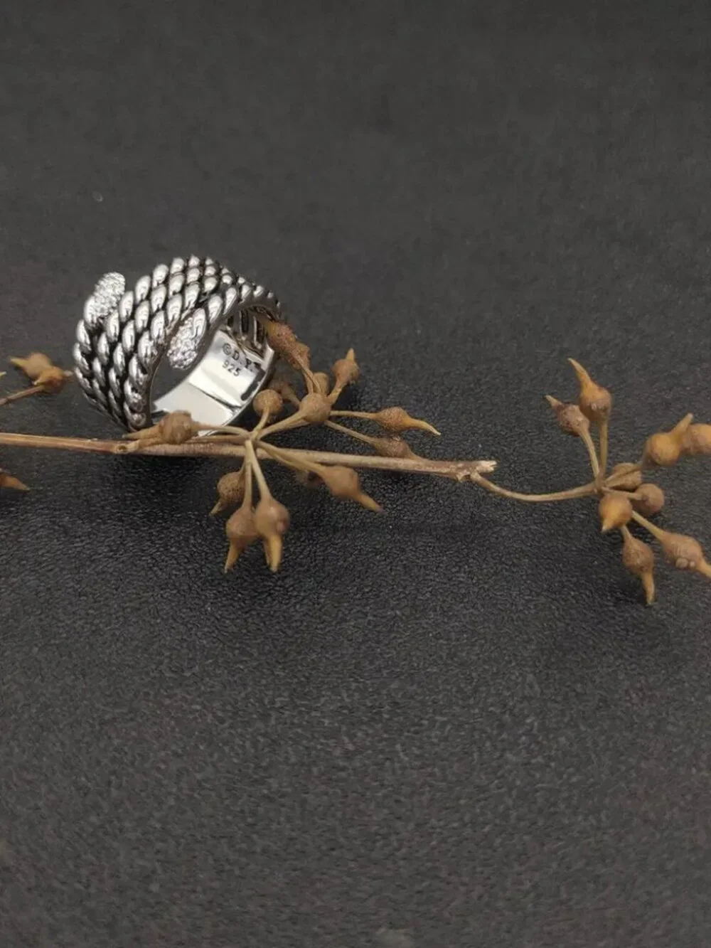 David Yurman diamond-studded button ring